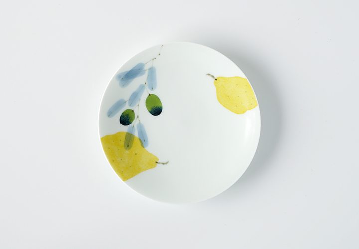 波佐見焼 陶房青 窯元 まるくかわいいフォルムのマグカップ。持ちやす